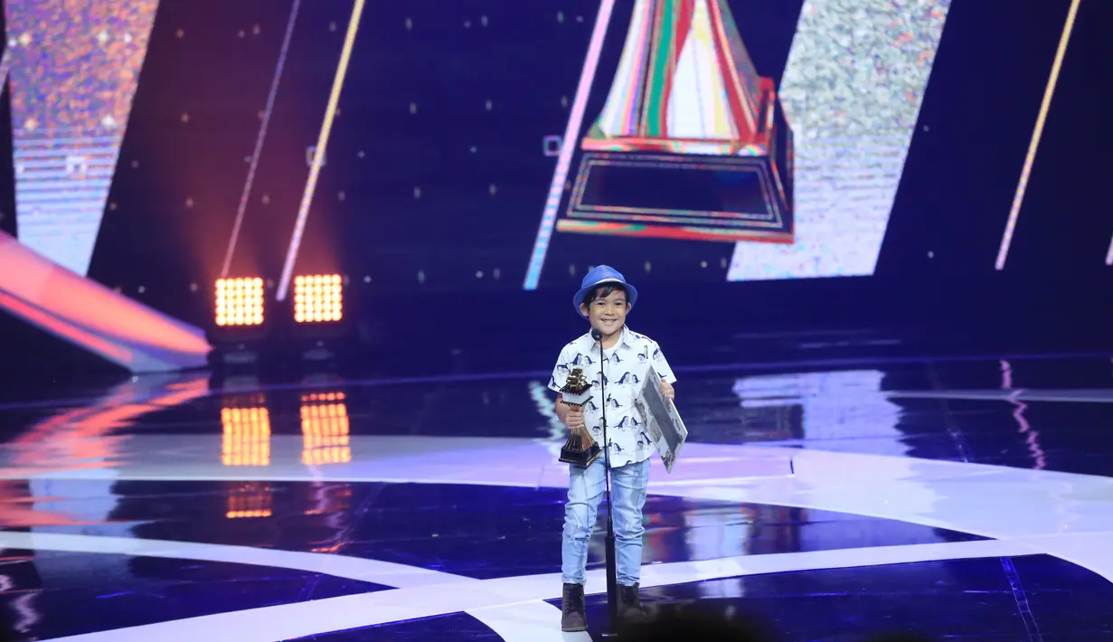 Proses penjurian berlangsung ketat baik dari para artis senior maupun orang yang berada dibelakang layar selama ini. (Adrian Putra/Bintang.com)