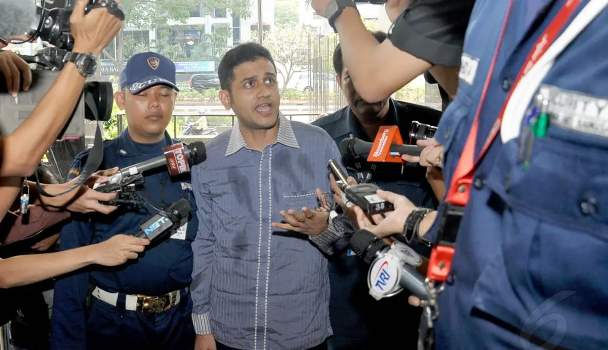 Nazaruddin menjalani pemeriksaan lanjutan sebagai saksi berkaitan dengan kasus Wisma Atlet, Jakarta, (9/10/14). (Liputan6.com/Miftahul Hayat)
