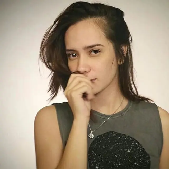 Blasteran Prancis – Jawa, Ini 6 Potret Lawas Putri Anne Sebelum Mualaf dan Menikah