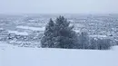 Pemandangan desa Oymyakon di Rusia, yang dikenal sebagai desa terdingin di dunia karena suhu menyusut menjadi -62 derajat Celcius. Suhu terdingin yang pernah tercatat adalah -68 derajat Celcius yang terjadi pada tahun 1933. (instagram.com/anastasiagav)
