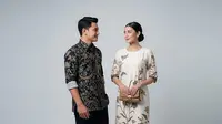 Inspirasi 10 Batik Modern Minimalis Lengan Folded untuk Perempuan dan Laki-Laki