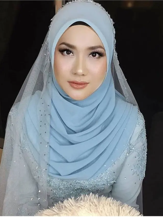 Hijab biru