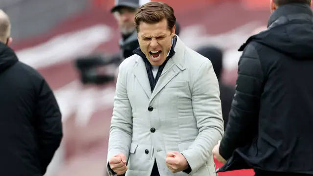 FOTO: Selebrasi Emosional Pelatih Fulham Usai Anak Asuhnya Tumbangkan Liverpool