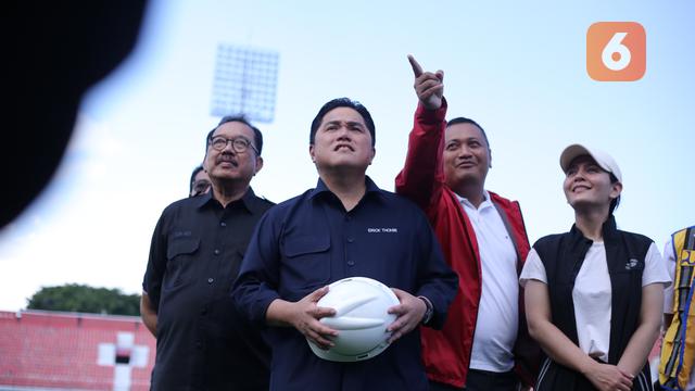 FOTO Erick Thohir Kunjungi Stadion I Wayan Dipta