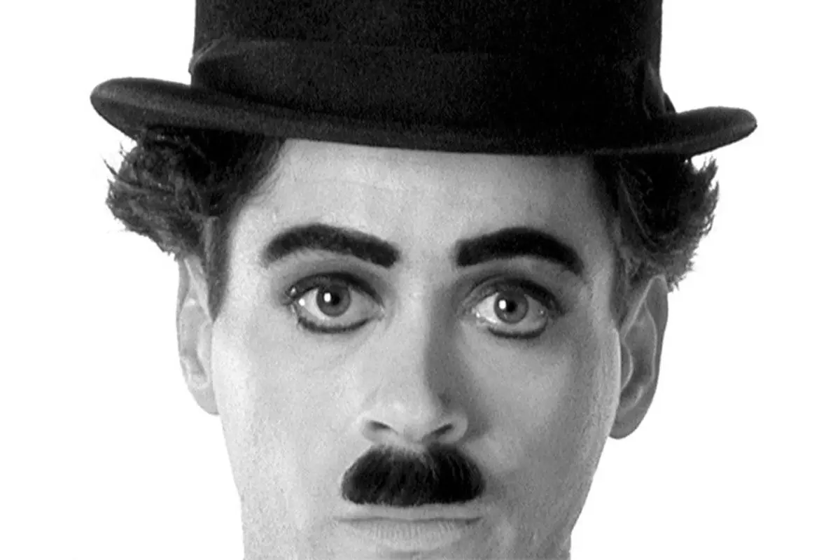 10 Kumis dan Brengos yang Nggak Banget, Bikin Ilfil Seumur Hidup
