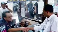 Menhub Budi Karya ancam cabut izin perusahaan bus yang beroperasi di terminal bayangan.