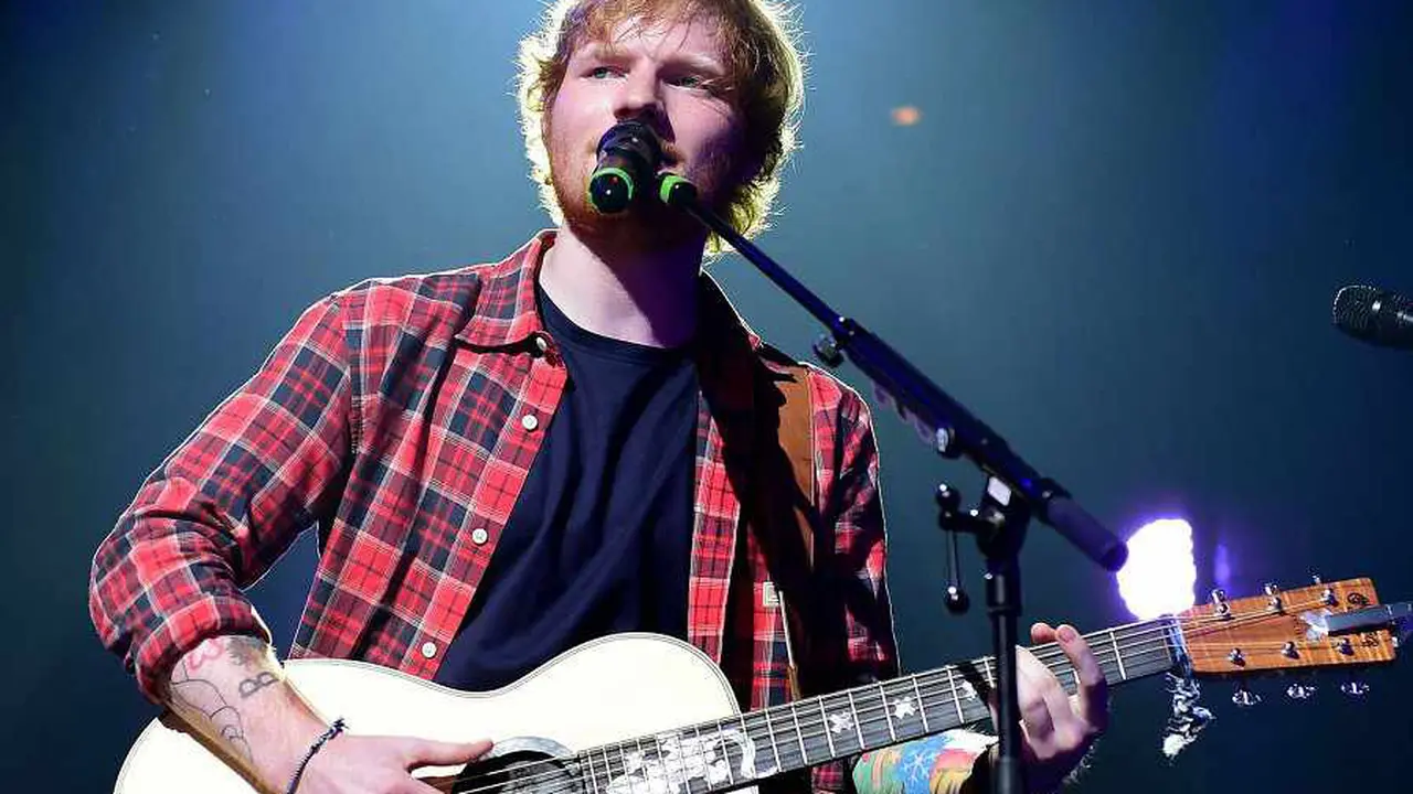 [Bintang] Ed Sheeran