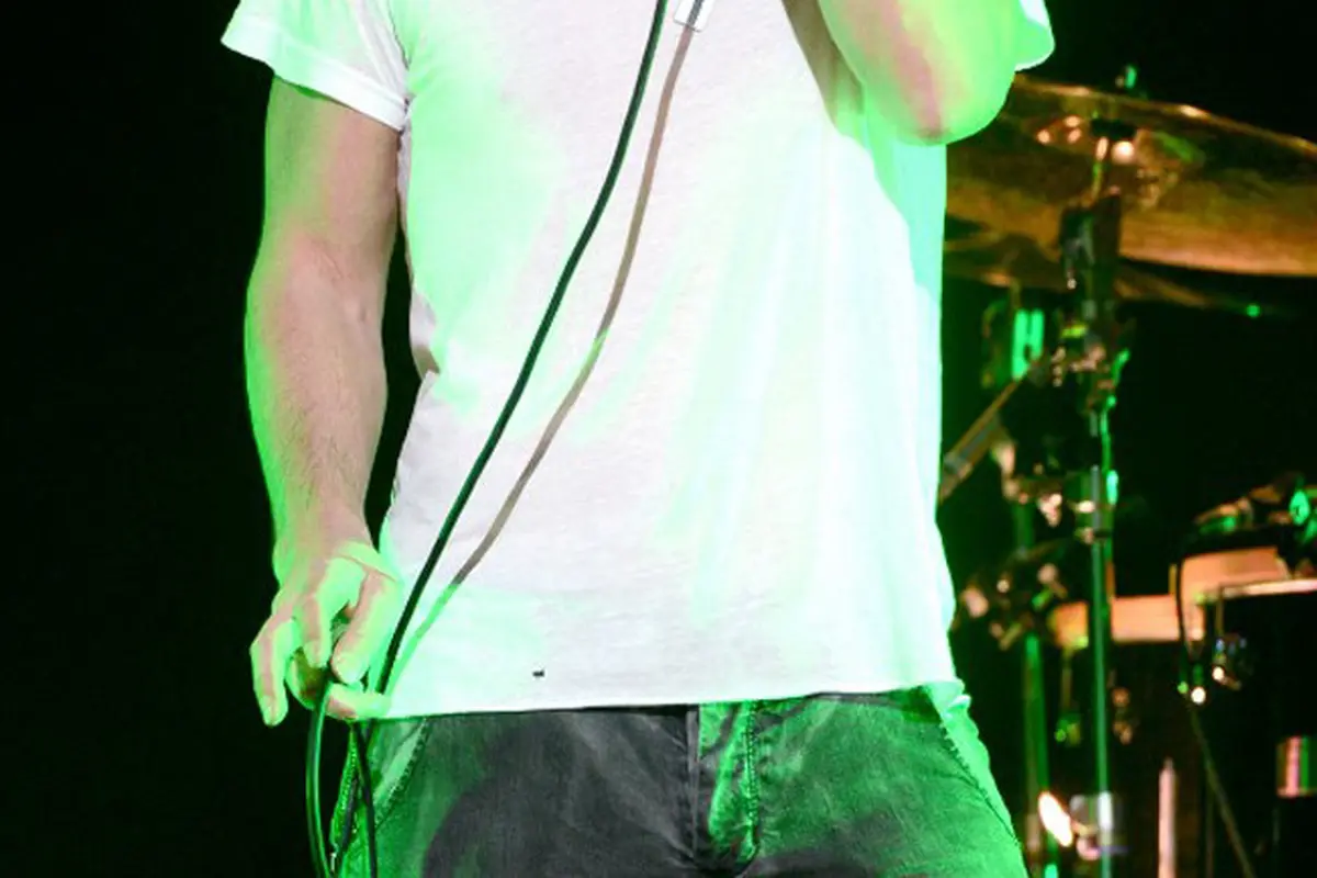 [Bintang] Chris Cornell