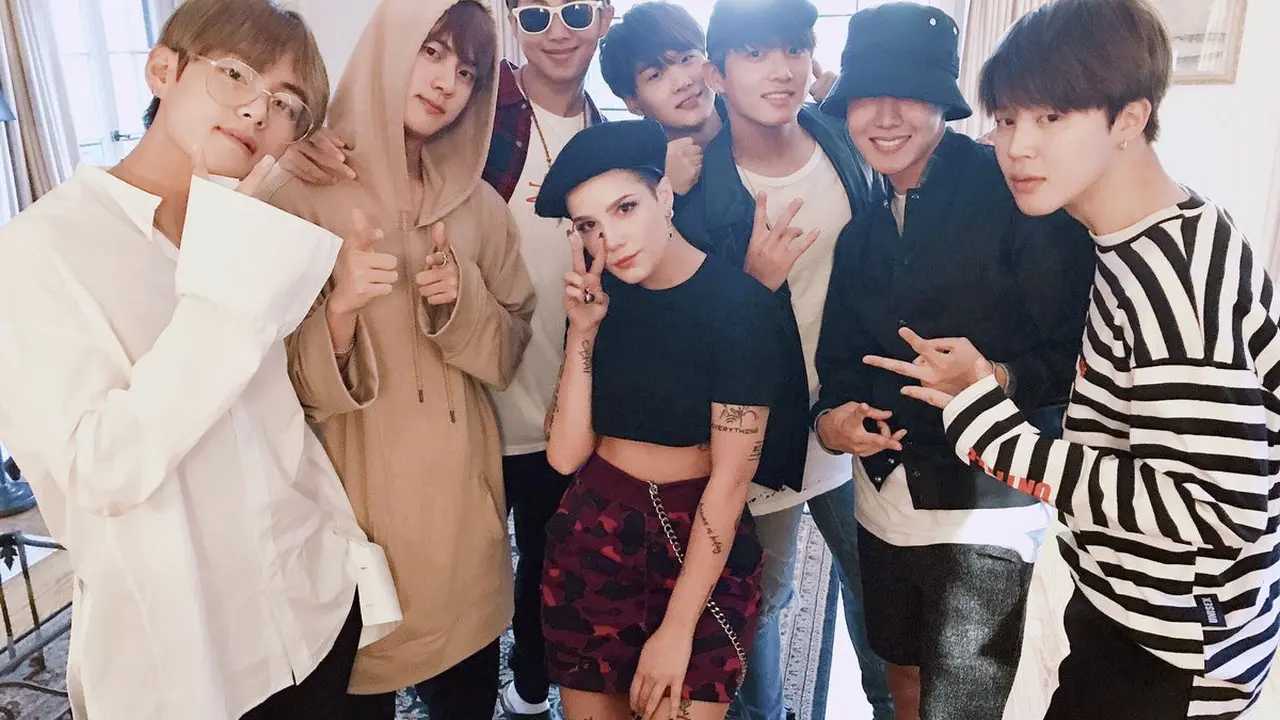 [Bintang] BTS Bertemu Halsey di Seoul, Kode Bakal Kolaborasi?