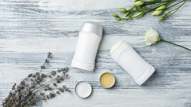 Cuaca Lagi Panas-Panasnya, Produk Kecantikan Apa yang Wajib Digunakan untuk Menunjang Kegiatan Sehari-hari?