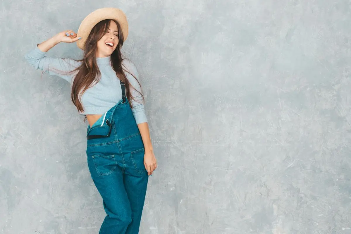 Inspirasi Outfit Pastel yang Bisa Kamu Coba (photo by freepik.com)
