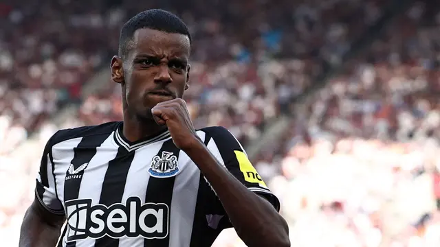 Foto: Aksi Tajam Alexander Isak saat Bawa Newcastle Imbangi West Ham di Liga Inggris, Cetak Dua Gol untuk The Magpies