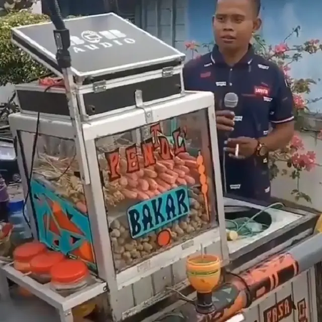 pedagang pentol