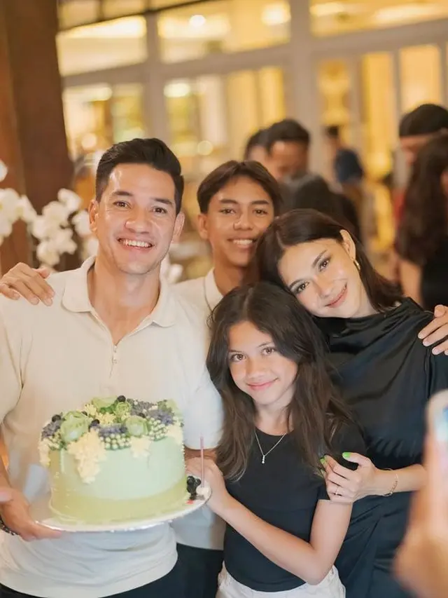 [Fimela] Sarah Deana