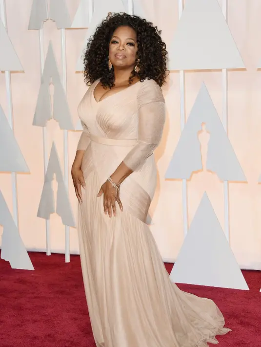 Oprah Winfrey telah malang melintang di dunia hiburan selama 30 tahun namun ia belum berencana untuk beristirahat. (AFP/Bintang.com)