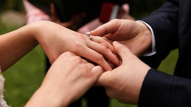 Ilustrasi mimpi dilamar orang tak dikenal