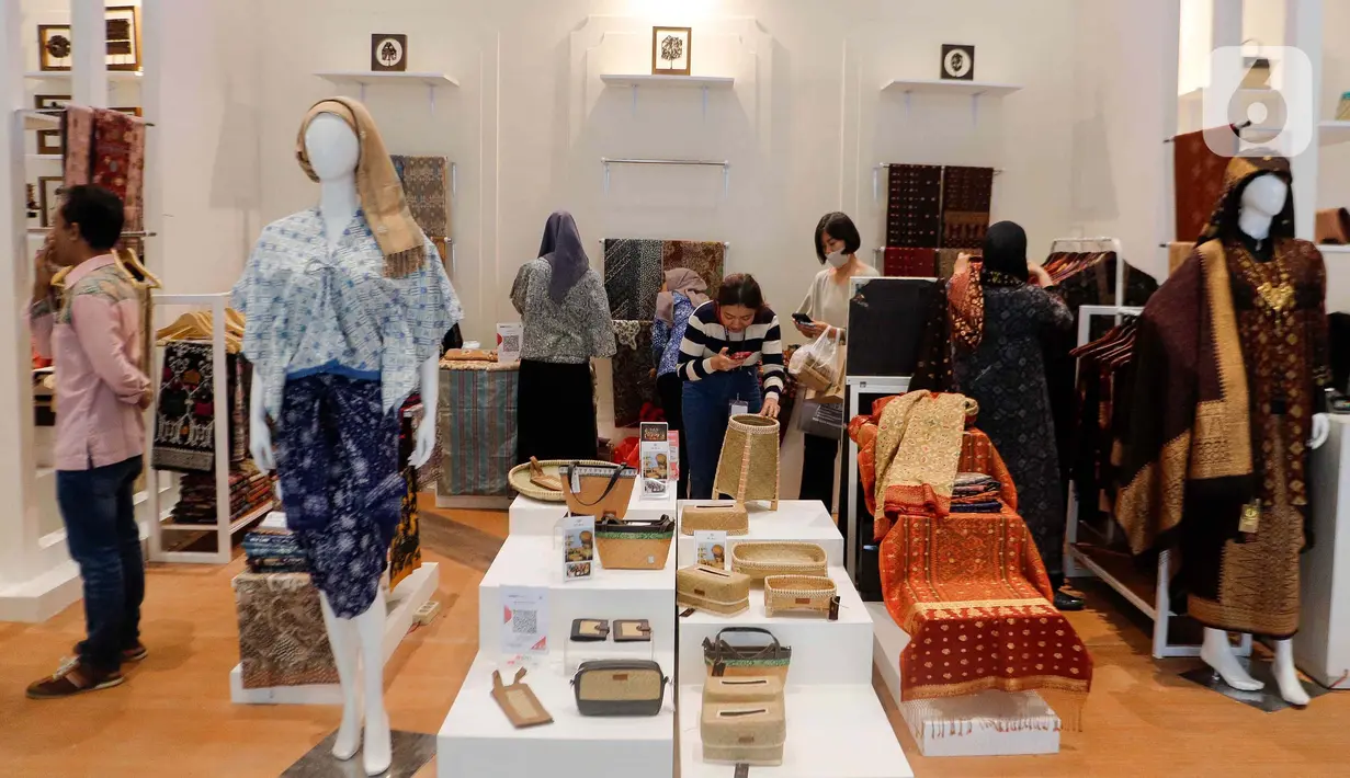 Sedikitnya 1.500 peserta mengikuti ajang promosi dan pameran ini. (Liputan6.com/Herman Zakharia)