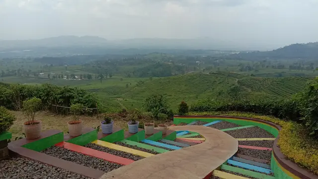 Tempat wisata Subang: Bukit Santiong (dok. wisata.subang.go.id)