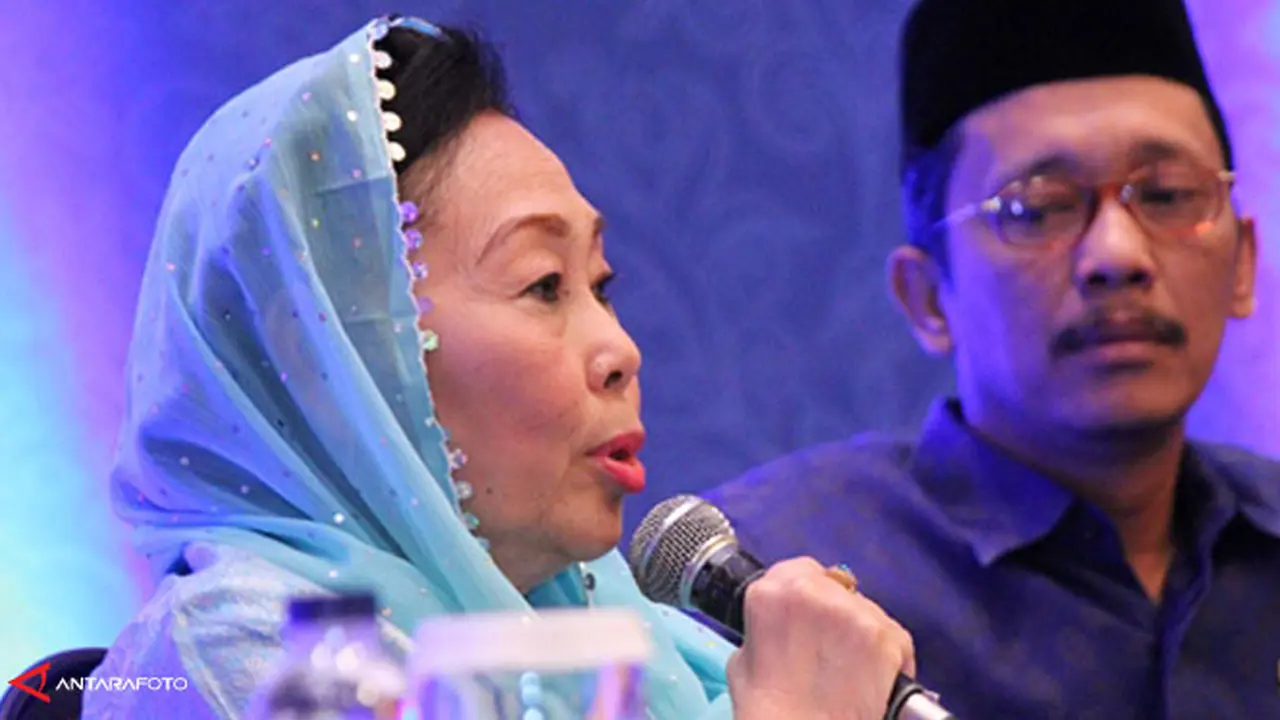 sinta-wahid-131226c.jpg