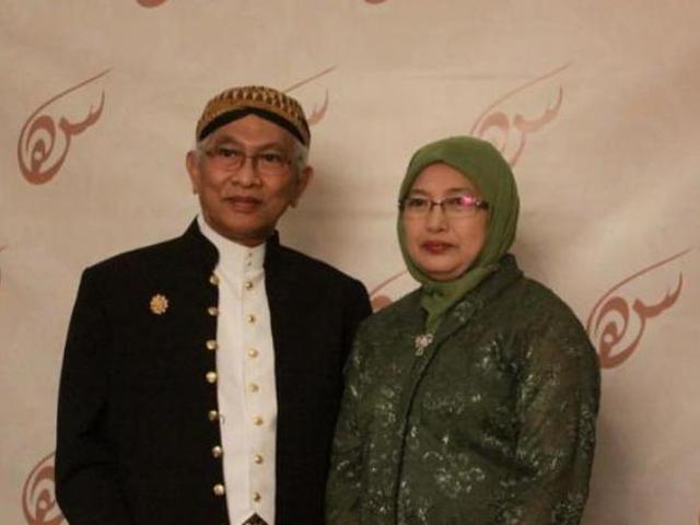 Sajak Cinta Gus Mus Pada Almarhumah Istrinya Bikin Haru Lifestyle Fimela Com