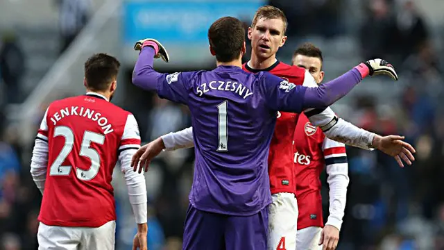 arsenal-5-131229c.jpg