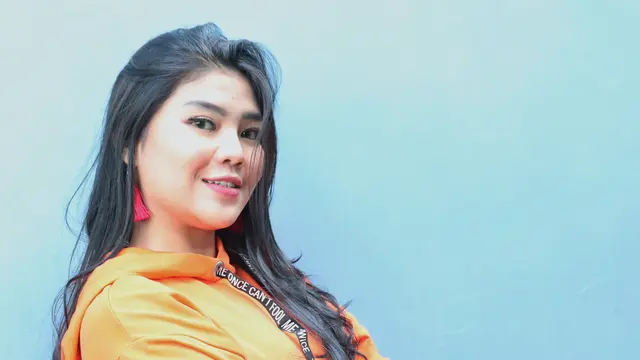 [Bintang] Meldi (Keponakan Dewi Perssik)