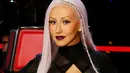 Christina Aguilera sendiri biasanya tampil full makeup dengan ciri khasnya. (Access)