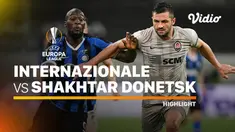 Berita video highlights Liga Europa 2019/2020 babak semifinal antara Inter Milan melawan Shakhtar Donetsk yang berakhir dengan skor 5-0 pada Selasa (18/8/2020) dinihari WIB. Inter akan menghadapi Sevilla pada partai final.