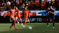 Persija Jakarta meraih kemenangan telak 4-0 atas PSIM Yogyakarta pada pekan keempat BRI Super League 2026/2027 di Stadion Sultan Agung, Bantul, Sabtu (10/10/2026) sore WIB. (Doc Persija)