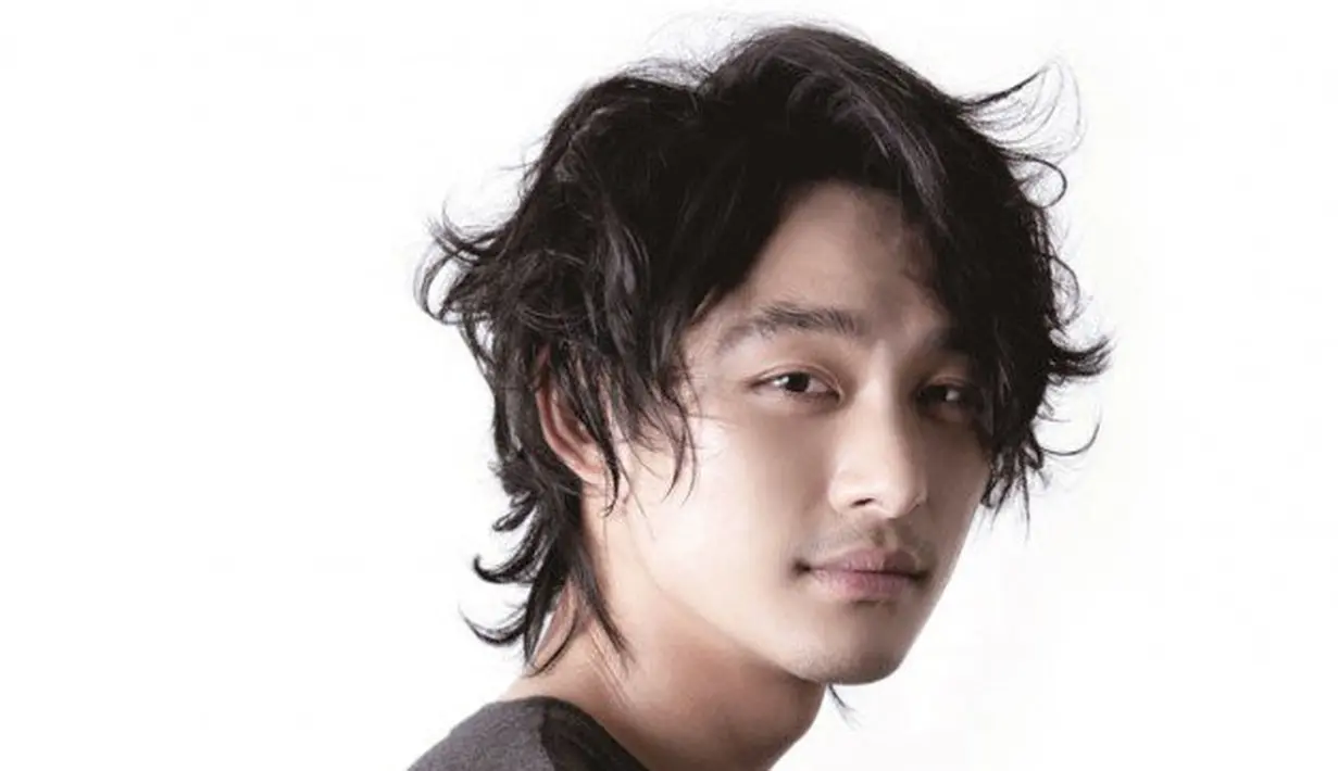 "Kami juga berhara kepada semua orang agar tak menulis artikel yang penuh dengan spekulasi atau menulis artis yang berisi kebencian tentang sang aktor," jelasnya. (Foto: Allkpop.com)