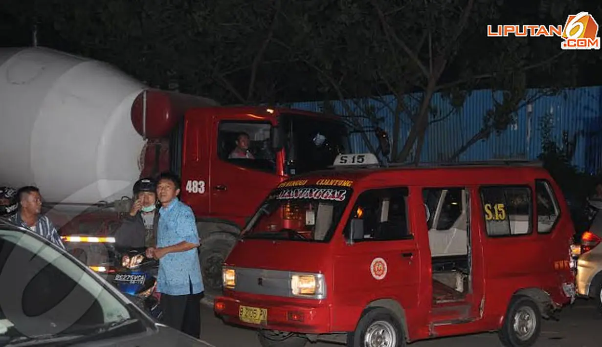 Angkot Fortuner: Fenomena Kontras di Jalanan Indonesia