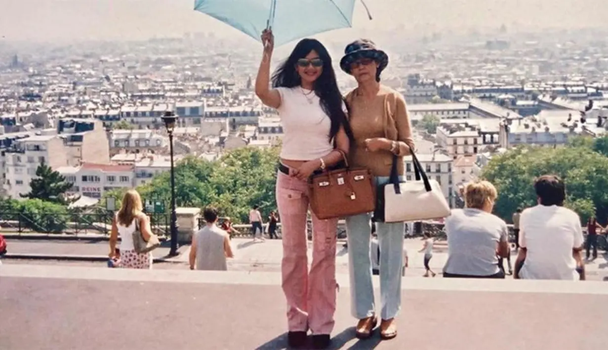 Bella Saphira (Instagram/bellasaphiraofficial)