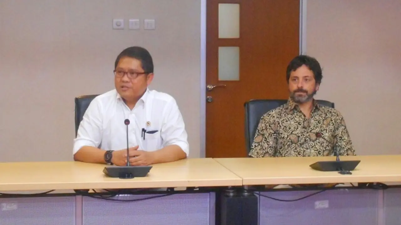 Menkominfo Rudiantara dan Co-founder Google Sergey Brin
