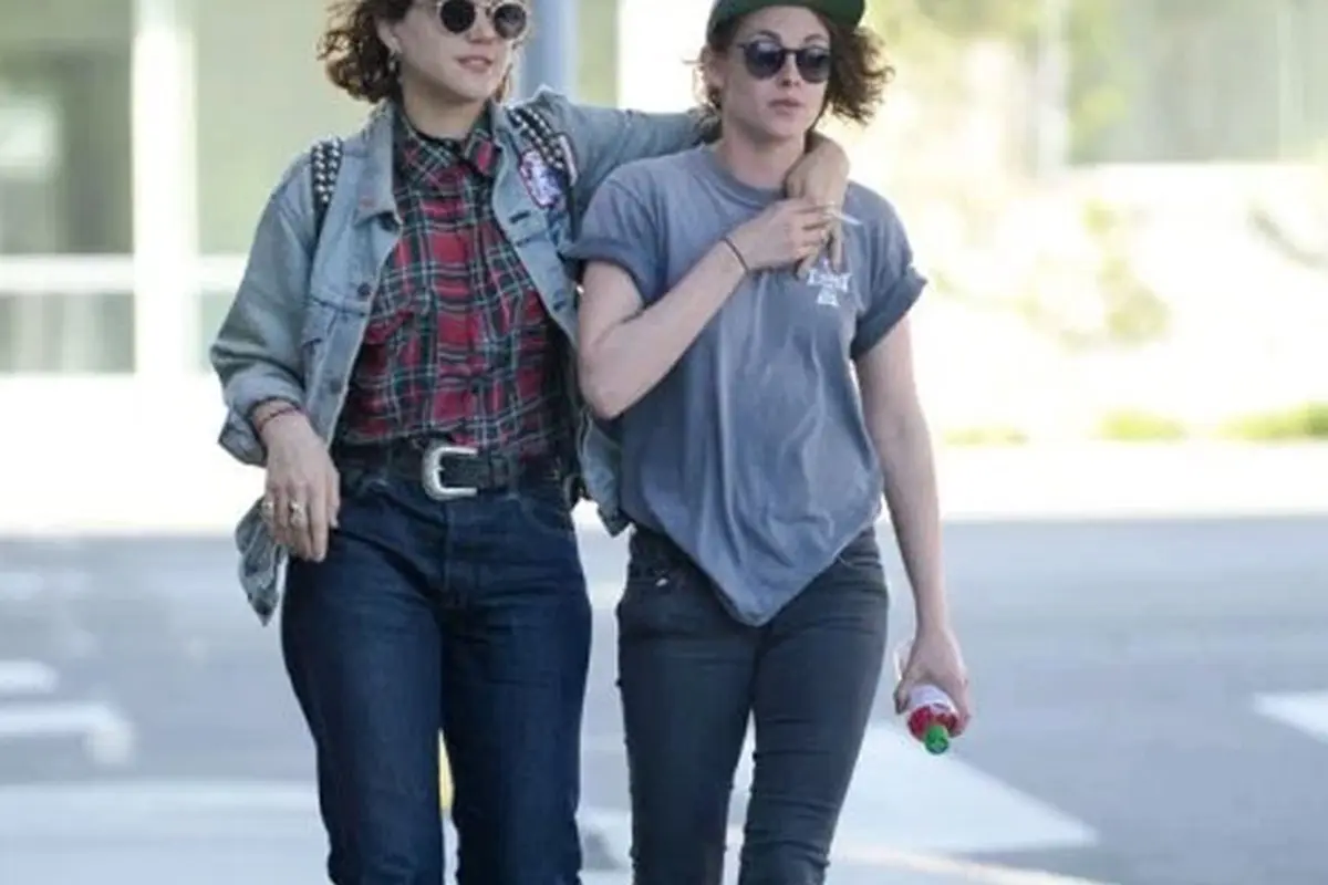Kristen Stewart dan Soko