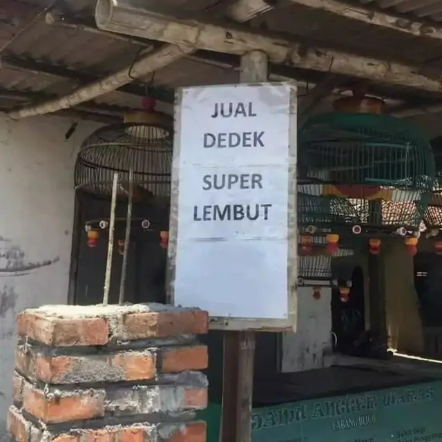 6 Spanduk Jualan Pakan Hewan Ini Kocak, Tulisannya Bikin Salah Fokus