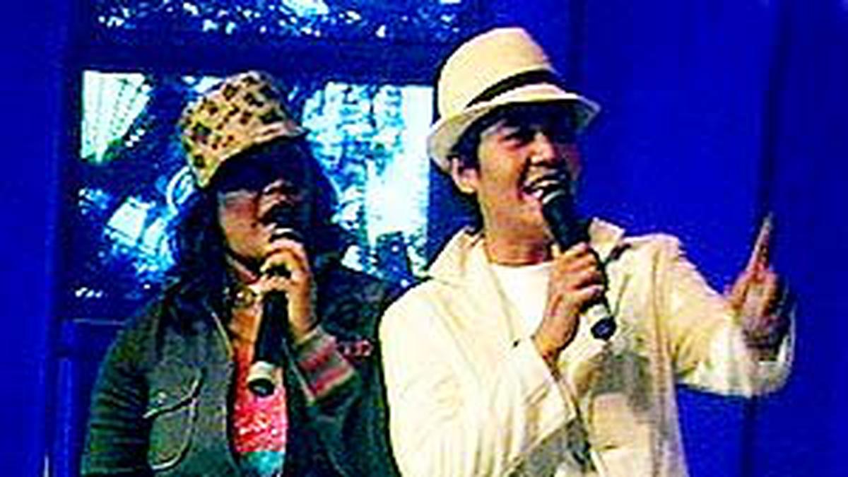 Indra Bekti Merayakan Ulang Tahun - ShowBiz Liputan6.com