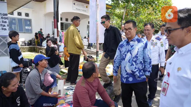 Pj Gubernur Kaltim Akmal Malik tinjau pelabuhan penyeberangan Karingau (Liputan6.com/Istimewa)