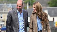 Pangeran William dan Kate Middleton menjalani kunjungan kerajaan di momen ulang tahun pernikahan mereka yang ke-14, 29 April 2025. (dok. Instagram @princeandprincessofwales/https://www.instagram.com/p/DJC8zjltgM3/)