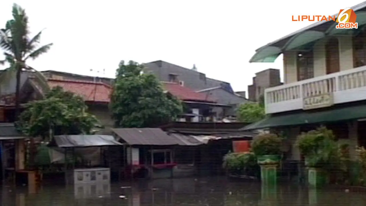 banjir-kantor-140121b.jpg