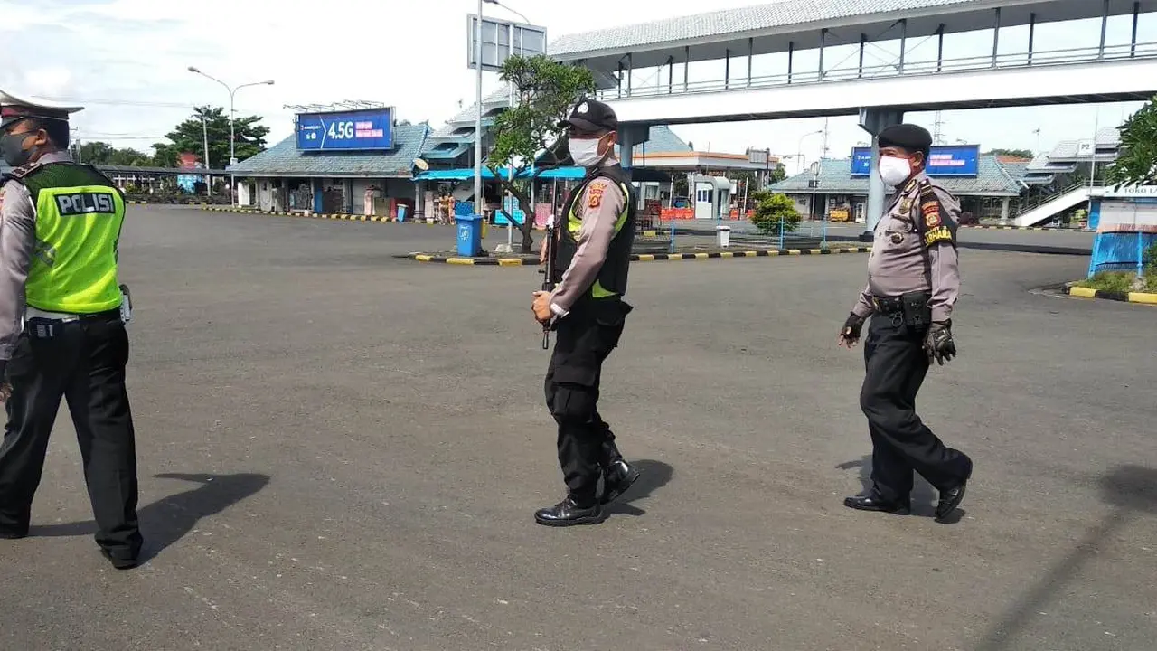 Puluhan Perantau Reaktif Corona saat Rapid Test di Pintu Masuk Bali