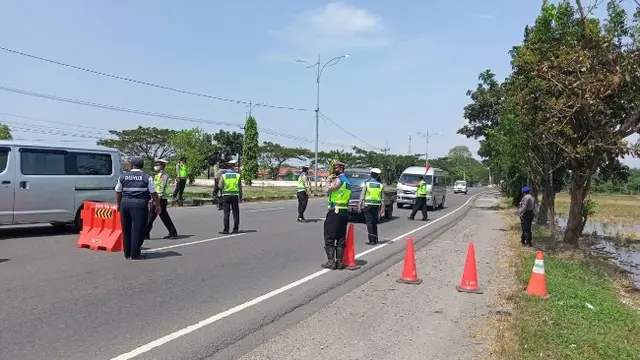 Pemudik Dinyatakan Reaktif Hasil Rapid Tes Antigen di Cirebon
