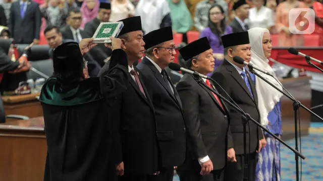 Sah, 5 Pimpinan DPRD DKI Jakarta Resmi Dilantik