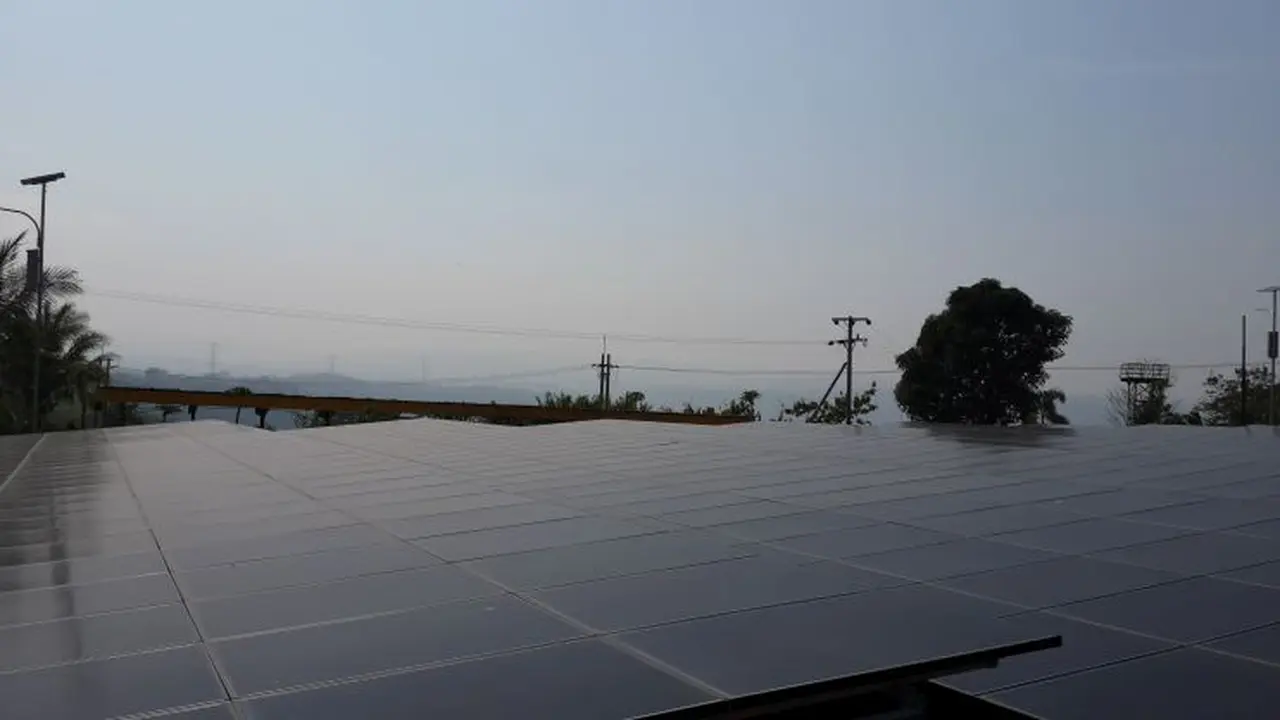 PLTS Cirata, Purwakarta, Jawa Barat.