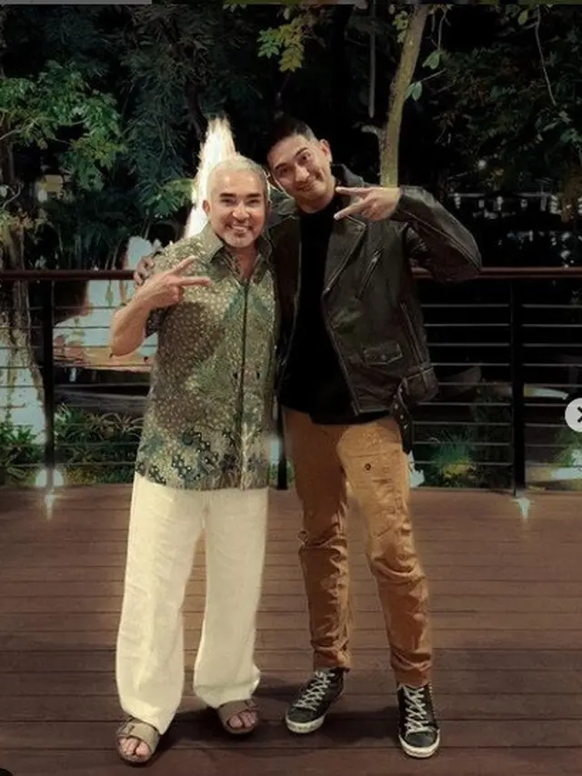sederet artis Indonesia bertemu Cesar Milan (Foto: instagram tail_wagging)