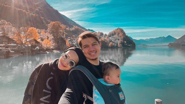 Zaskia Sungkar- Irwansyah (Foto: Instagram/@zaskiasungkar15)