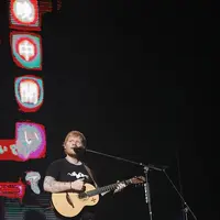 Konser ED SHEERAN - DIVIDE WORLD TOUR 2019 (Bambang E. Ros/Fimela.com)