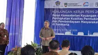 Wamenkeu Suahasil Minta PT PIP Kasih Kredit Usaha Mikro Bunga Rendah