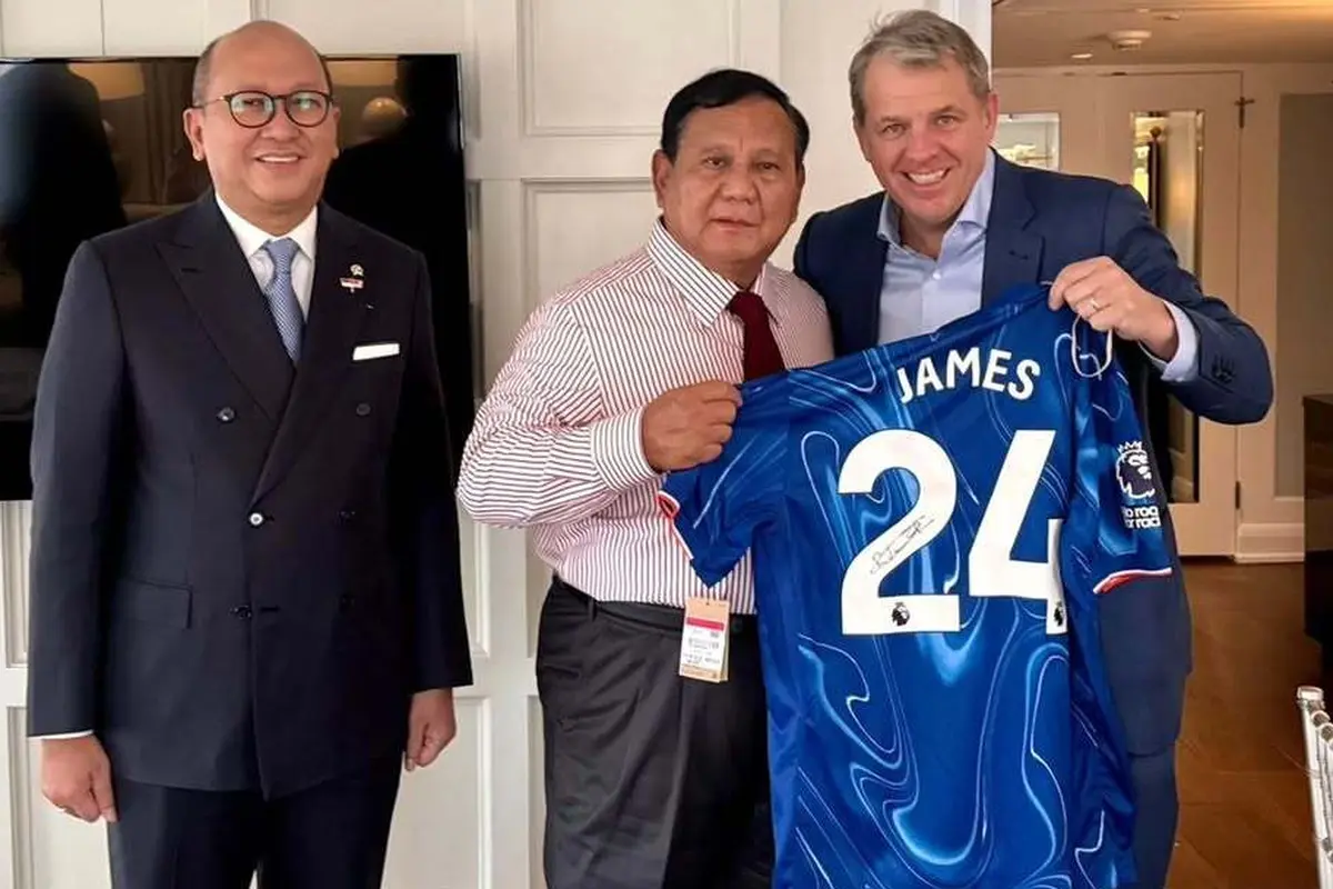 Presiden RI, Prabowo Subianto, melakukan pertemuan dengan Todd Boehly yang dikenal sebagai satu di antara pemilik Chelsea, Los Angeles Lakers, dan Los Angeles Dodgers.