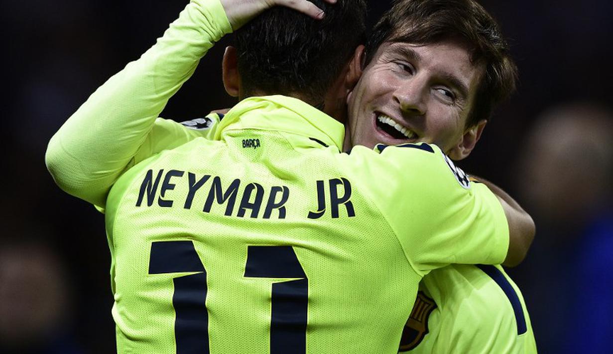 Selebrasi Gol Pembuka Neymar. AFP PHOTO / FRANCK FIFE 