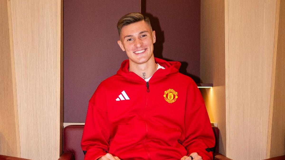 Masih Belum Teruji, Manchester United Diminta Sabar dan Tetap Percaya Benjamin Sesko